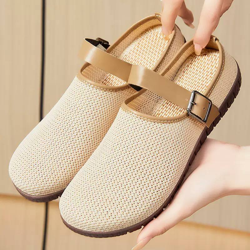 Bailey | Breathable Slip-On Comfort Clogs with Adjustable Strap