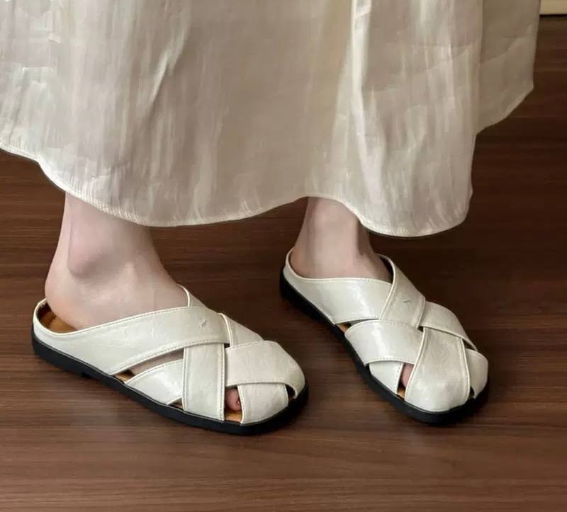 Willow | Casual Cross-Strap Slip-On Flats