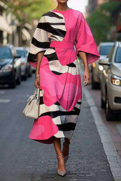 Erika | Abstract Wave Statement Midi Dress